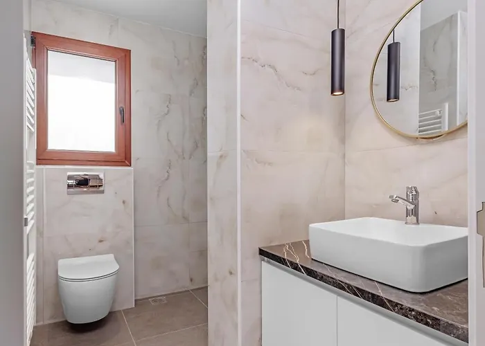 7 Min From Center - 6br With Airport Shuttle Villa Rhodes City