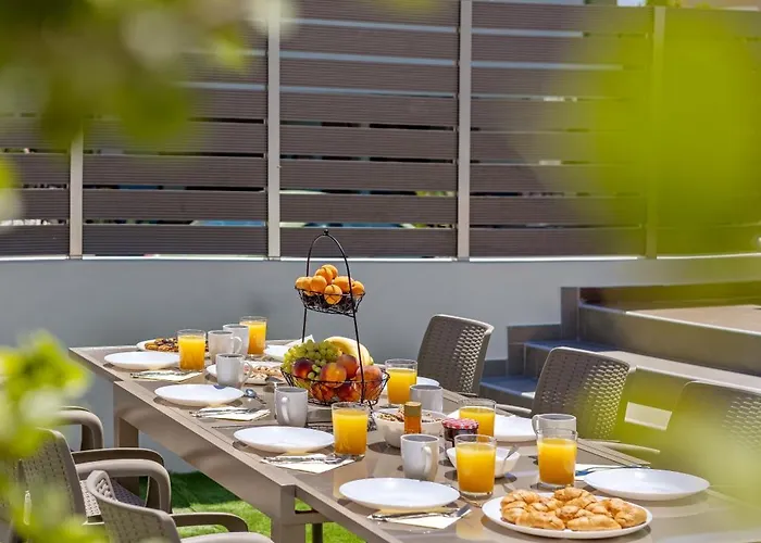 7 Min From Center - 6br With Airport Shuttle *