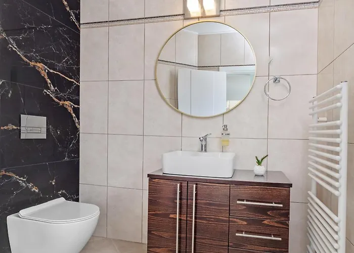 7 Min From Center - 6br With Airport Shuttle Villa *